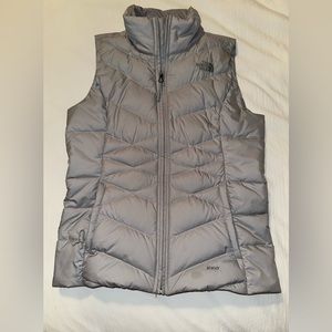 Women’s north face puffer vest